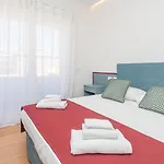 Arte Della Medaglia Gallery House