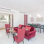 Arte Della Medaglia Gallery House