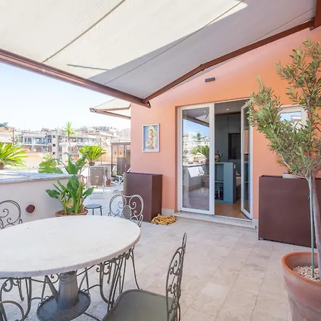 Arte Della Medaglia Gallery House - By Openroma Roma